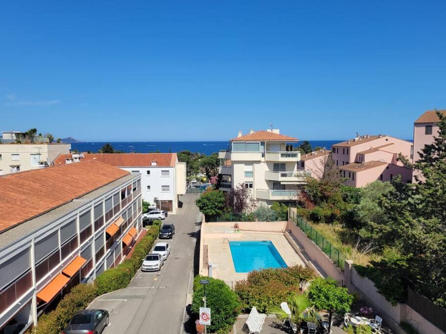 Bel Appartement A 200M De La Mer! Fréjus Eksteriør billede